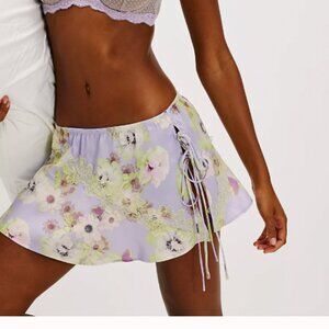 Free People Soft Flutter half slip, spring combo, Med